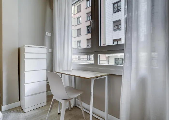 Gros Heaven -prime Location Apartment